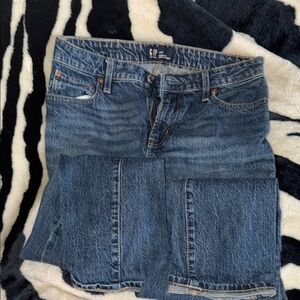 GAP Women's Universal Slim Boyfriend Blue Jeans